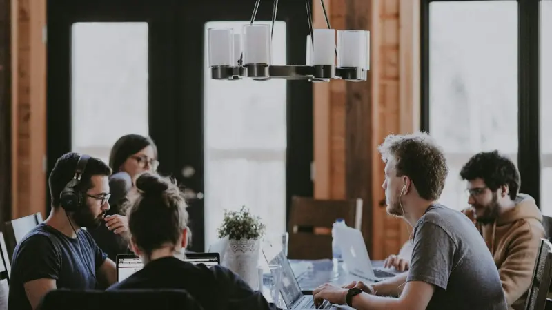 Freelance Legal Translator vs Translation Company in UAE
