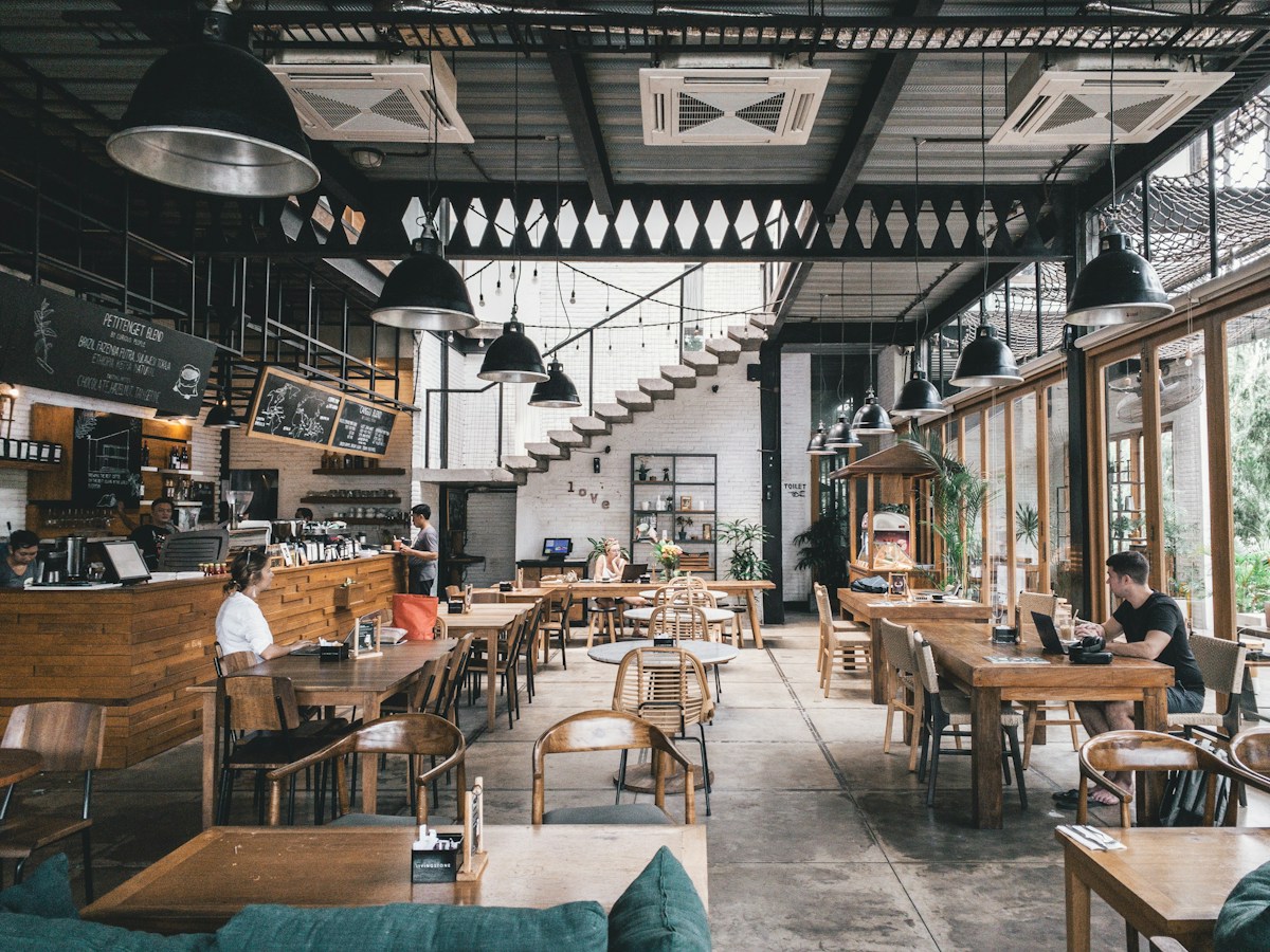 Franchise Agreement Translation in the UAE: Rules & Cost